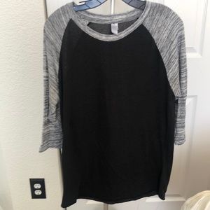 Men’s Alternative Earth Baseball Tee